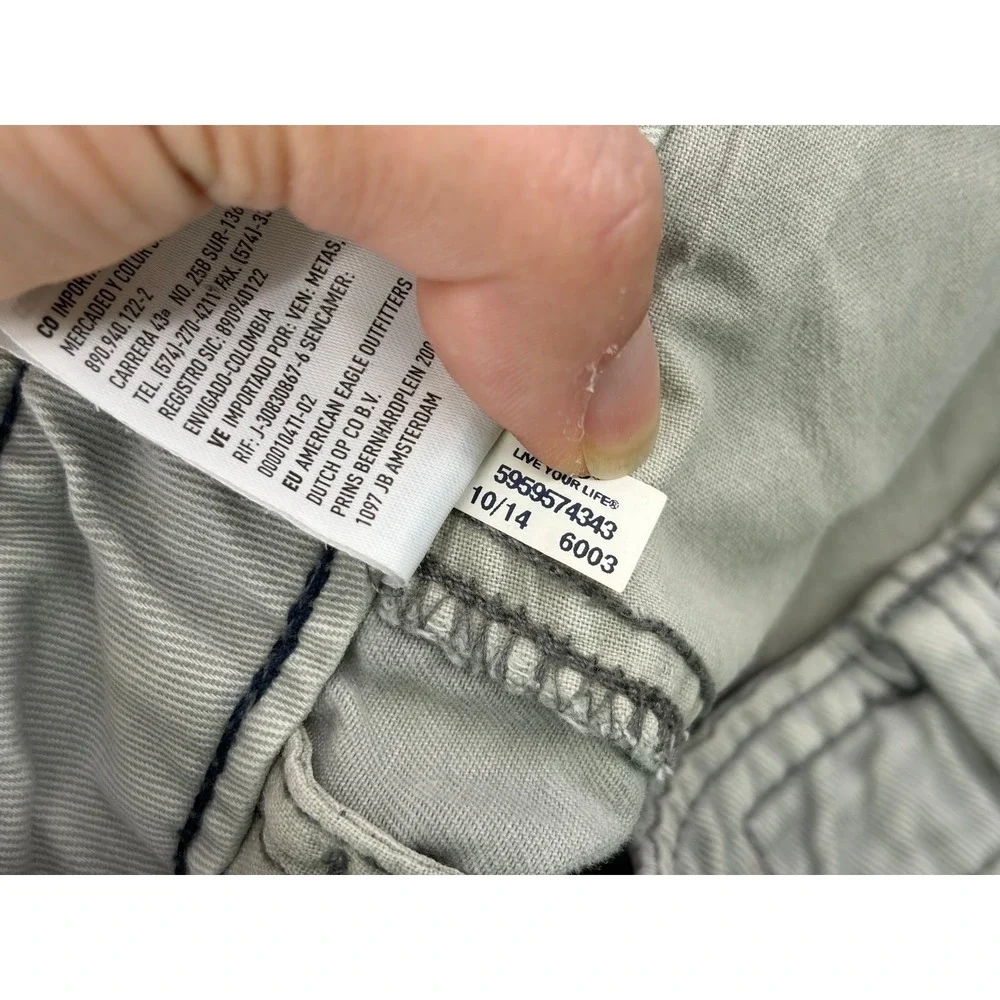 American Eagle Shorts, Gray Chino, Classic, Distressed Longer, Men's Size 30